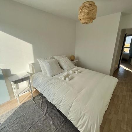 Modern And Bright Apartment Near Paris La Courneuve Exterior foto